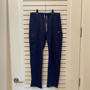 FIGS - navy yola scrub pants